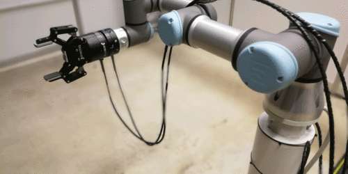 Roboterarm mit Greifer